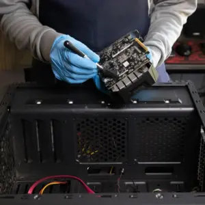 limpieza de partes y componentes de pc